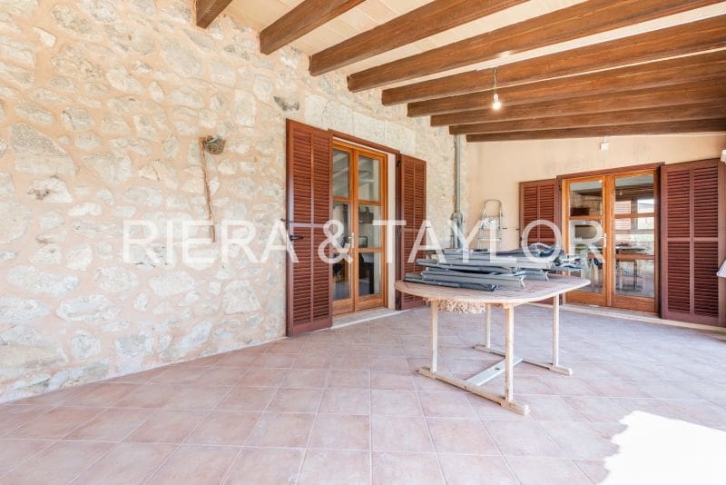 4 makuuhuone Maalaistalo myytävänä paikassa Petra - 700 000 € (Ref: 8839333)