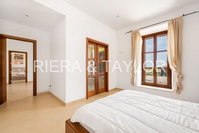 4 soveværelse Finca/Landehus til salg i Petra - € 700.000 (Ref: 8839333)