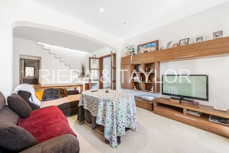 4 makuuhuone Maalaistalo myytävänä paikassa Petra - 700 000 € (Ref: 8839333)