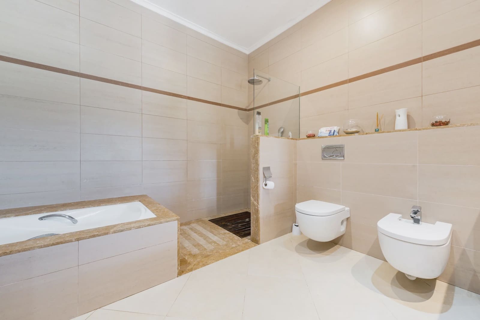 4 bedroom Finca/Country House for sale in Petra - € 700,000 (Ref: 8839333)