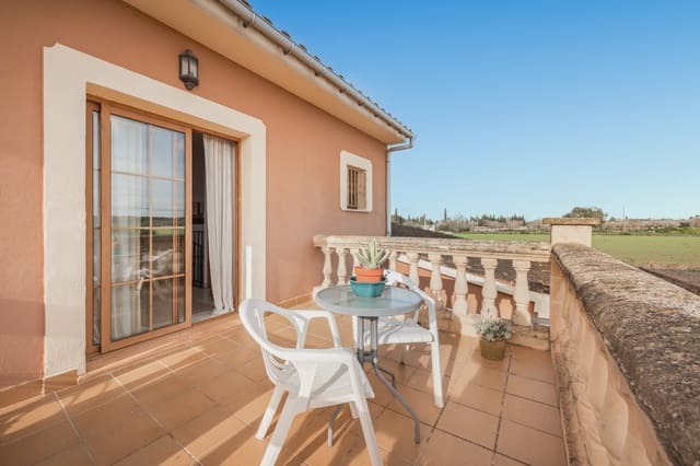 5 bedroom Finca/Country House for sale in Sencelles with pool garage - € 970,000 (Ref: 8842472)