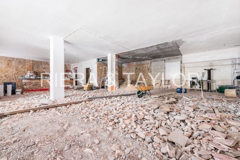 Erhverv til salg i Calas de Mallorca - € 137.000 (Ref: 8867540)
