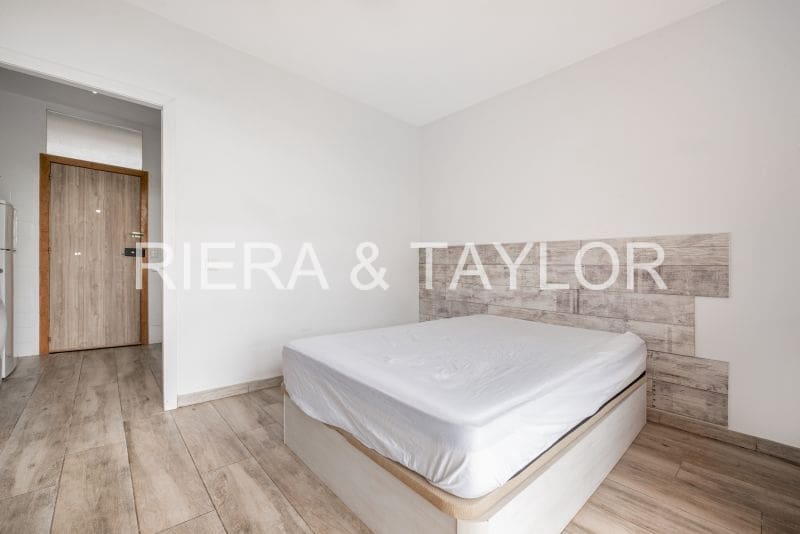 Leilighet til salgs i Calas de Mallorca - € 126 000 (Ref: 8880739)