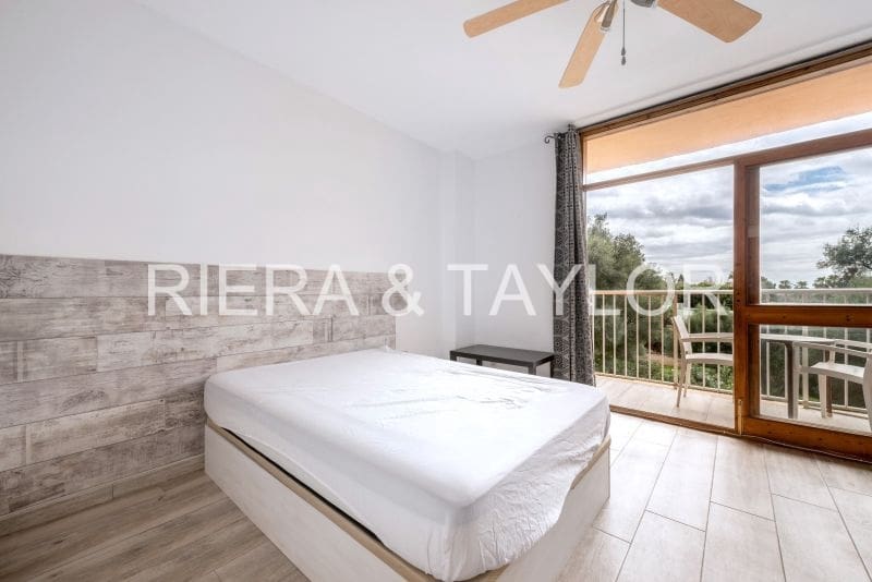 Leilighet til salgs i Calas de Mallorca - € 126 000 (Ref: 8880739)