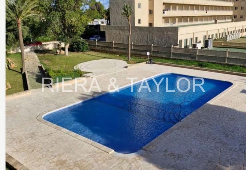 Leilighet til salgs i Calas de Mallorca - € 126 000 (Ref: 8880739)