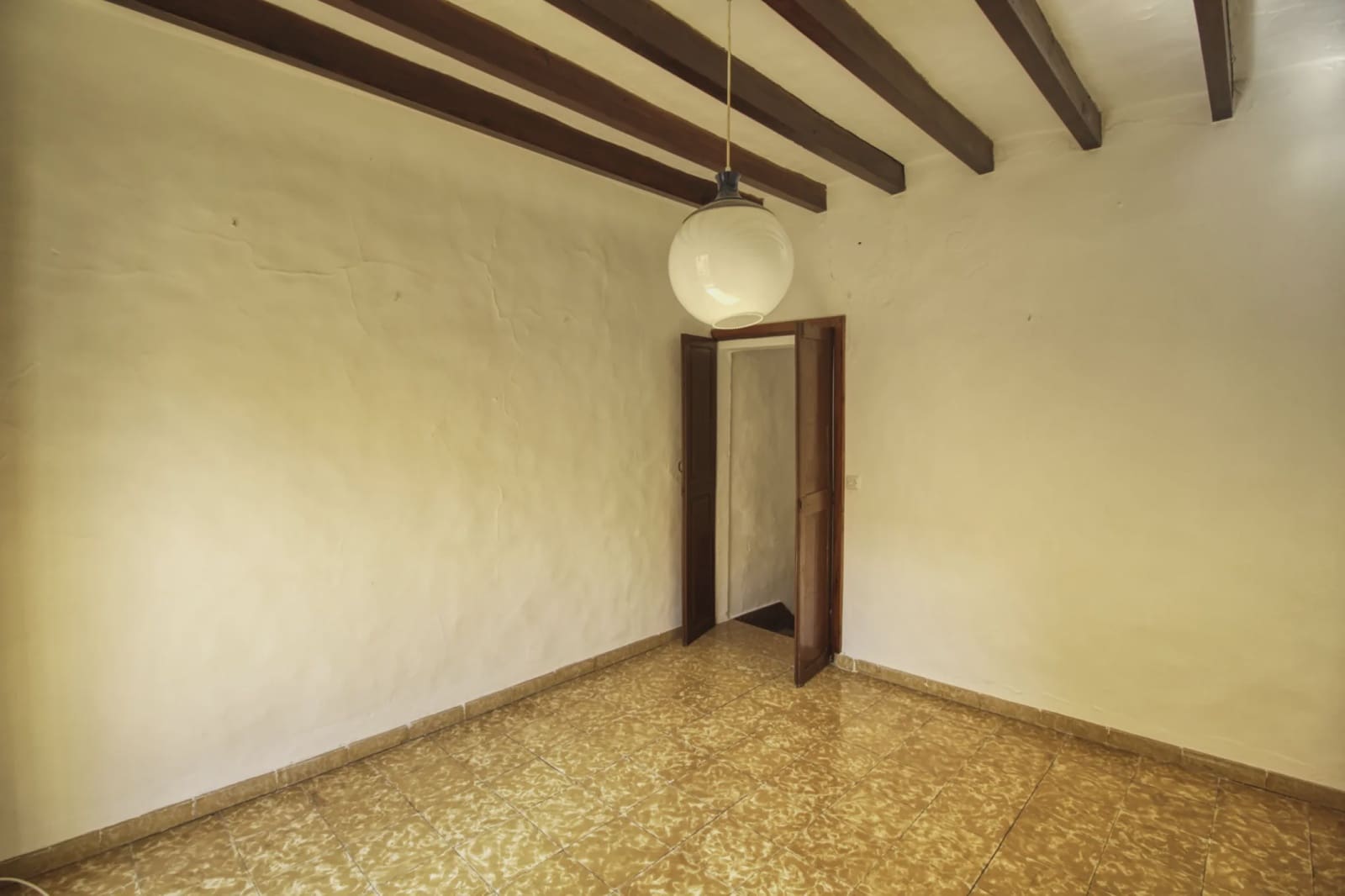 6 bedroom Townhouse for sale in Pollensa / Pollenca - € 790,000 (Ref: 8885485)