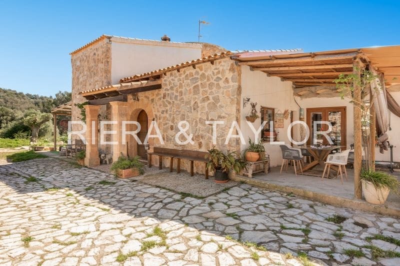 3 soveværelse Finca/Landehus til salg i Son Servera - € 945.000 (Ref: 8918361)