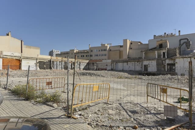 Byggegrund til salg i Manacor - € 1.600.000 (Ref: 8928121)