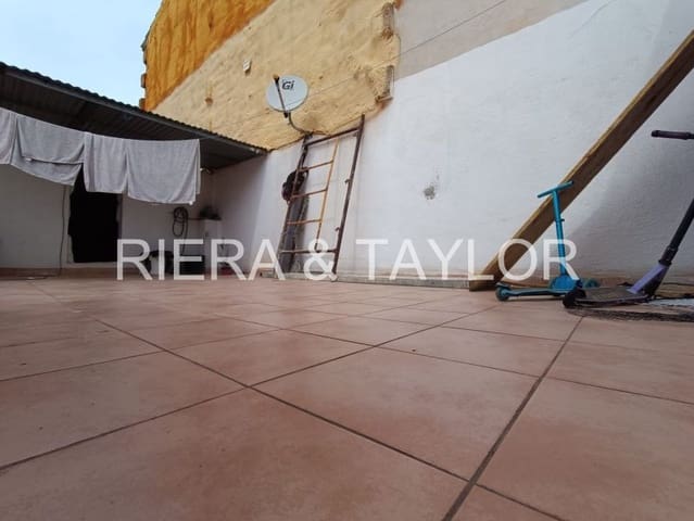 2 sovrum Hus till salu i Manacor - 235 000 € (Ref: 8935847)