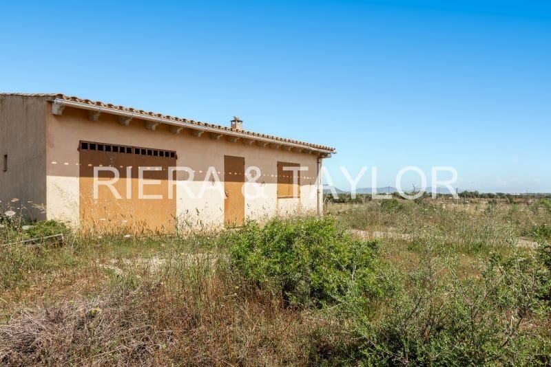 Finca/Landehus til salg i Portocristo / Port de Manacor - € 300.000 (Ref: 8969418)