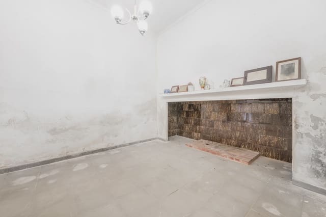3 slaapkamer Huis te koop in Sant Llorenç des Cardassar - € 450.000 (Ref: 8976568)