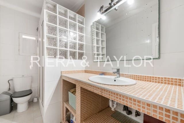 5 sypialnia Apartament na sprzedaż w Ses Salines - 370 000 € (Ref: 8994160)