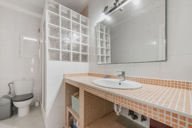 5 sypialnia Apartament na sprzedaż w Ses Salines - 370 000 € (Ref: 8994160)