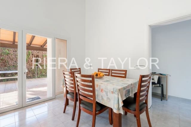 3 soveværelse Byhus til salg i Sa Coma, Sant Llorenç des Cardassar - € 475.000 (Ref: 9006638)