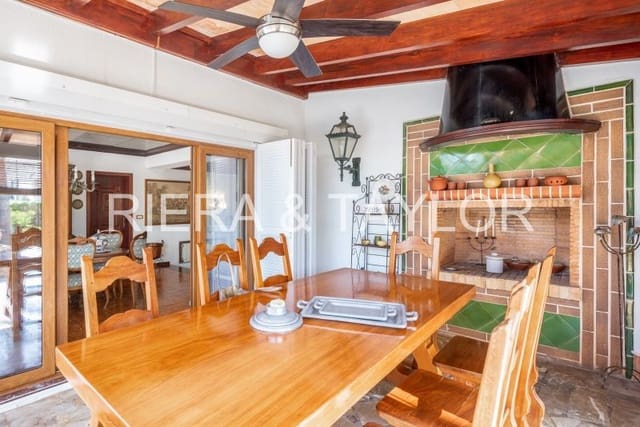 6 soveværelse Byhus til salg i Sa Coma, Sant Llorenç des Cardassar - € 1.100.000 (Ref: 9072246)