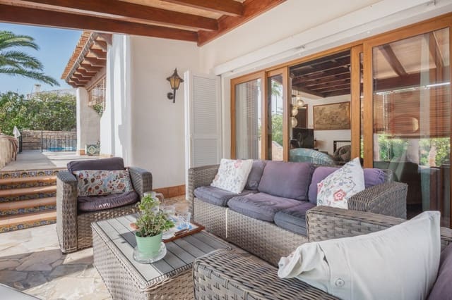 6 makuuhuone Omakotitalo myytävänä paikassa Sa Coma, Sant Llorenç des Cardassar - 1 100 000 € (Ref: 9072246)