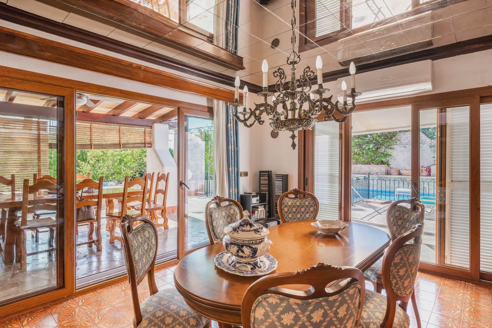 6 bedroom Townhouse for sale in Sa Coma - € 1,100,000 (Ref: 9072246)