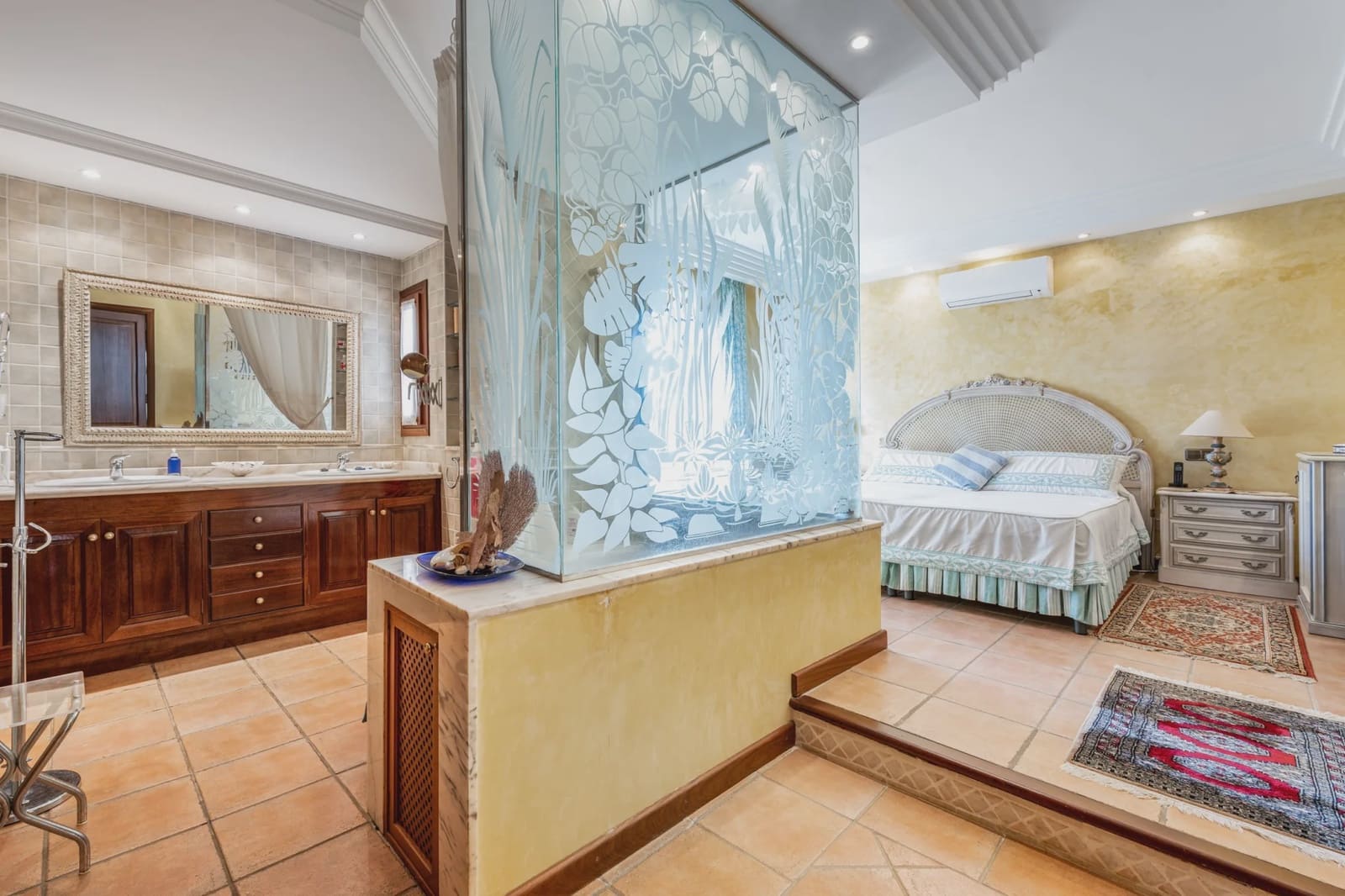 6 bedroom Townhouse for sale in Sa Coma - € 1,100,000 (Ref: 9072246)