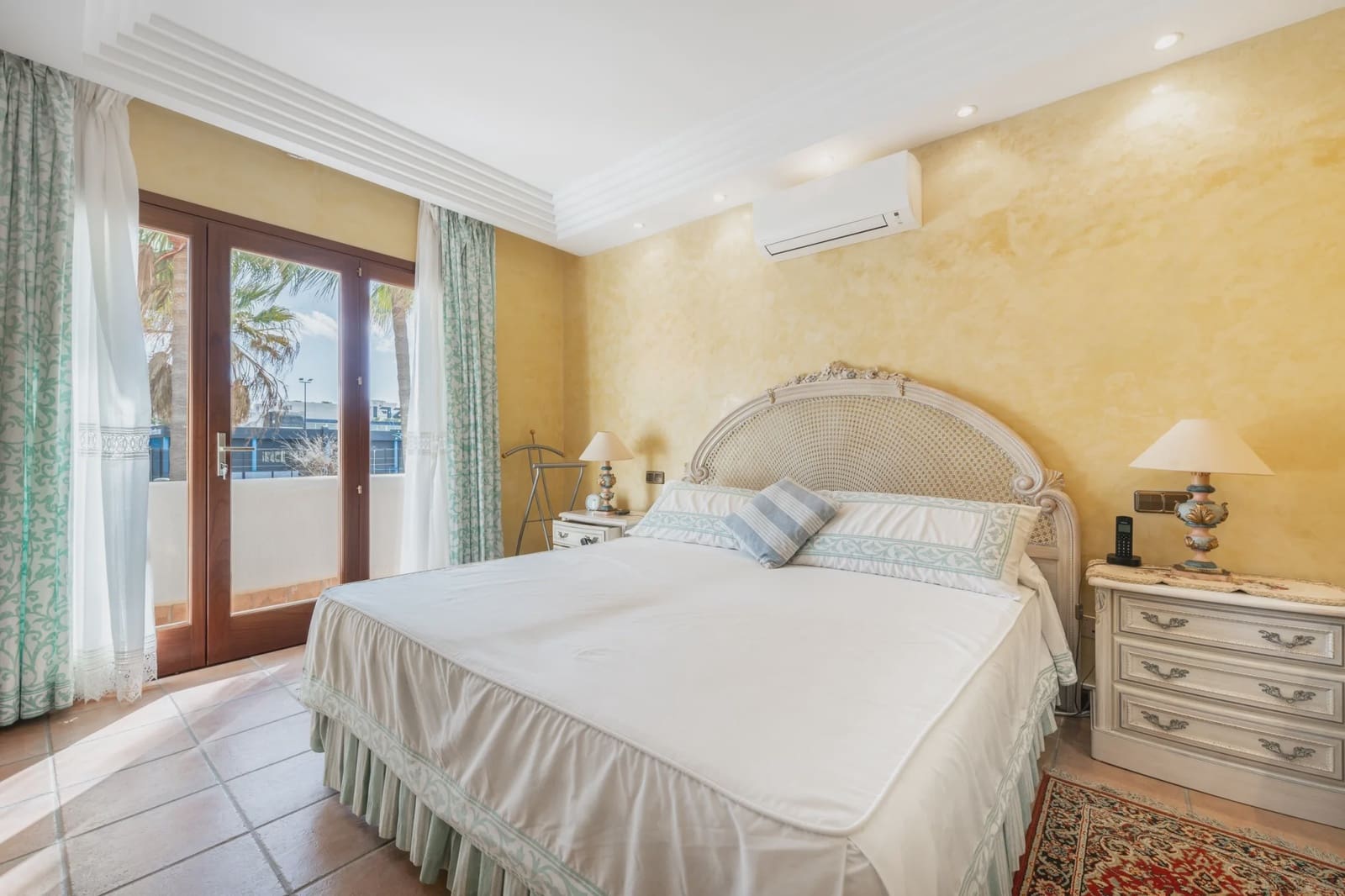 6 bedroom Townhouse for sale in Sa Coma - € 1,100,000 (Ref: 9072246)