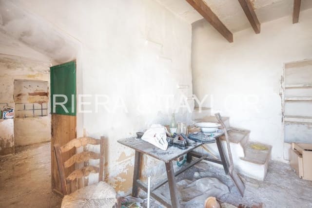 3 bedroom Finca/Country House for sale in Manacor - € 300,000 (Ref: 9072743)