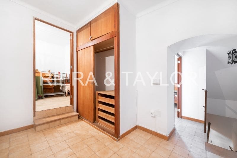 4 bedroom Townhouse for sale in Vilafranca de Bonany - € 325,000 (Ref: 9074110)