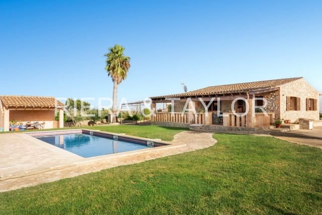 3 bedroom Finca/Country House for sale in Manacor - € 1,000,000 (Ref: 9103188)