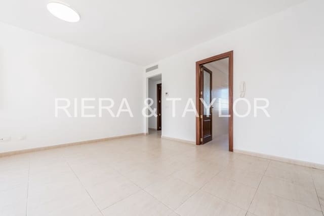 3 slaapkamer Appartement te koop in Portocristo / Port de Manacor, Manacor - € 300.000 (Ref: 9115382)