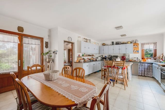 4 bedroom Finca/Country House for sale in Son Servera - € 749,000 (Ref: 9116760)