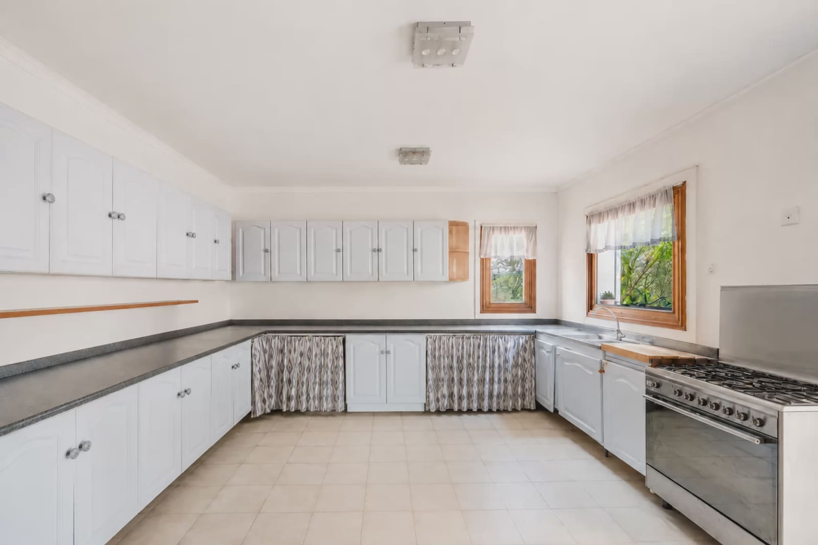 4 soveværelse Finca/Landehus til salg i Son Servera med swimmingpool - € 720.000 (Ref: 9116760)
