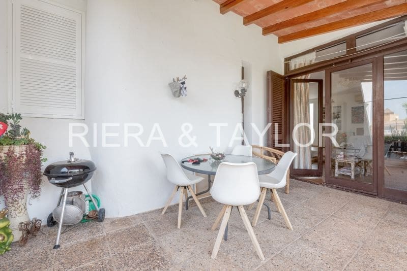 2 soveværelse Byhus til salg i Cala Mandia - € 450.000 (Ref: 9127220)