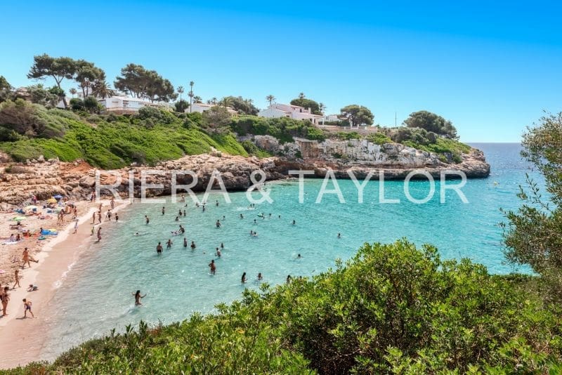 2 soveværelse Byhus til salg i Cala Mandia - € 450.000 (Ref: 9127220)