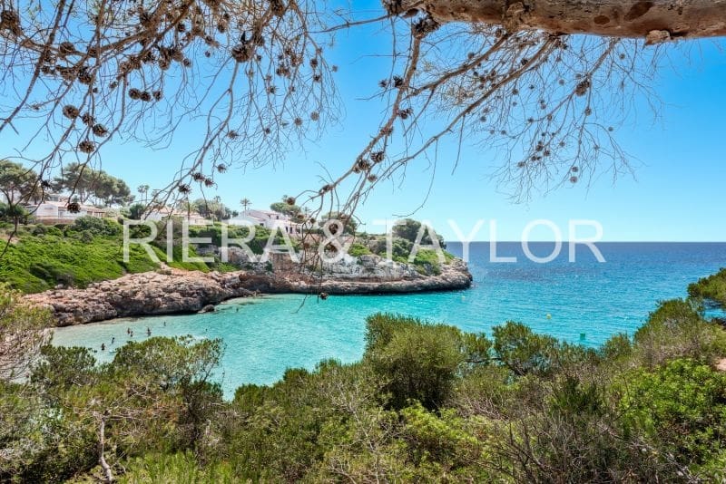 2 soveværelse Byhus til salg i Cala Mandia - € 450.000 (Ref: 9127220)