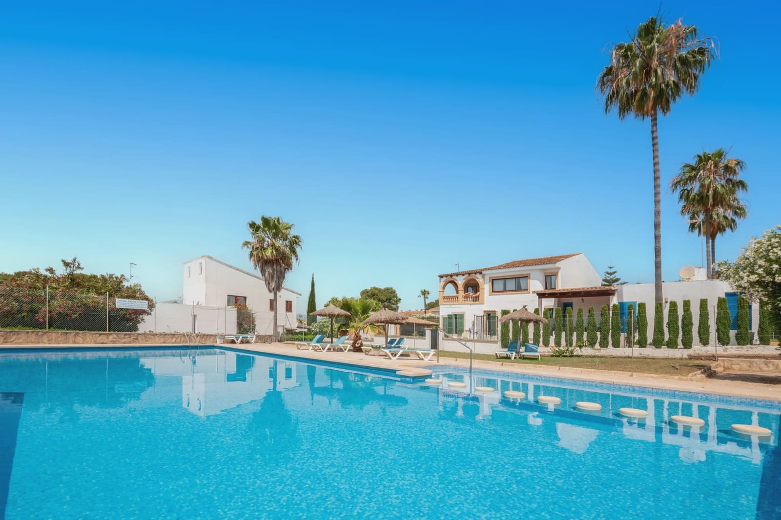 2 chambre Maison de Ville à vendre à Cala Mandia - 450 000 € (Ref: 9127220)