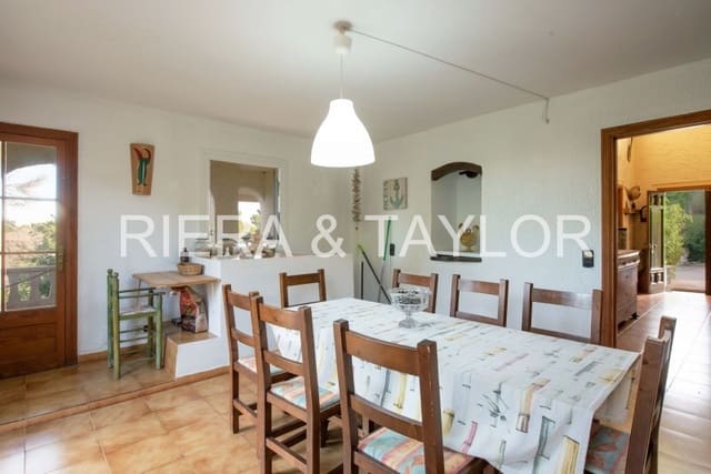 5 slaapkamer Finca/Landhuis te koop in Font de Sa Cala / Font de La Cala, Capdepera - € 950.000 (Ref: 9127398)