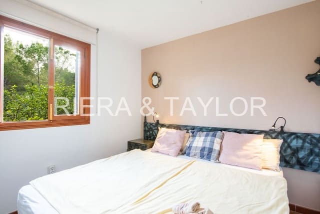 5 slaapkamer Finca/Landhuis te koop in Font de Sa Cala / Font de La Cala, Capdepera - € 950.000 (Ref: 9127398)