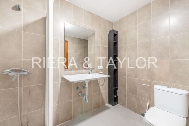 2 bedroom Apartment for sale in Manacor - € 286,000 (Ref: 9162760)