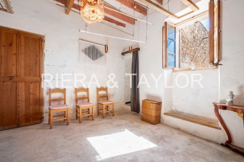 Finca/Country House for sale in Manacor - € 420,000 (Ref: 9162761)