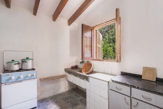 Finca/Herregård til salgs i Manacor - € 420 000 (Ref: 9162761)