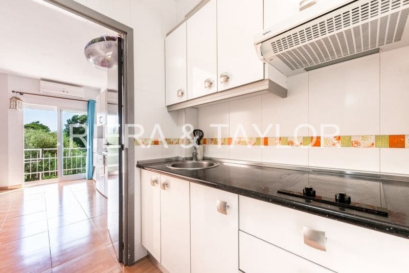 Lejlighed til salg i Calas de Mallorca - € 155.000 (Ref: 9194869)