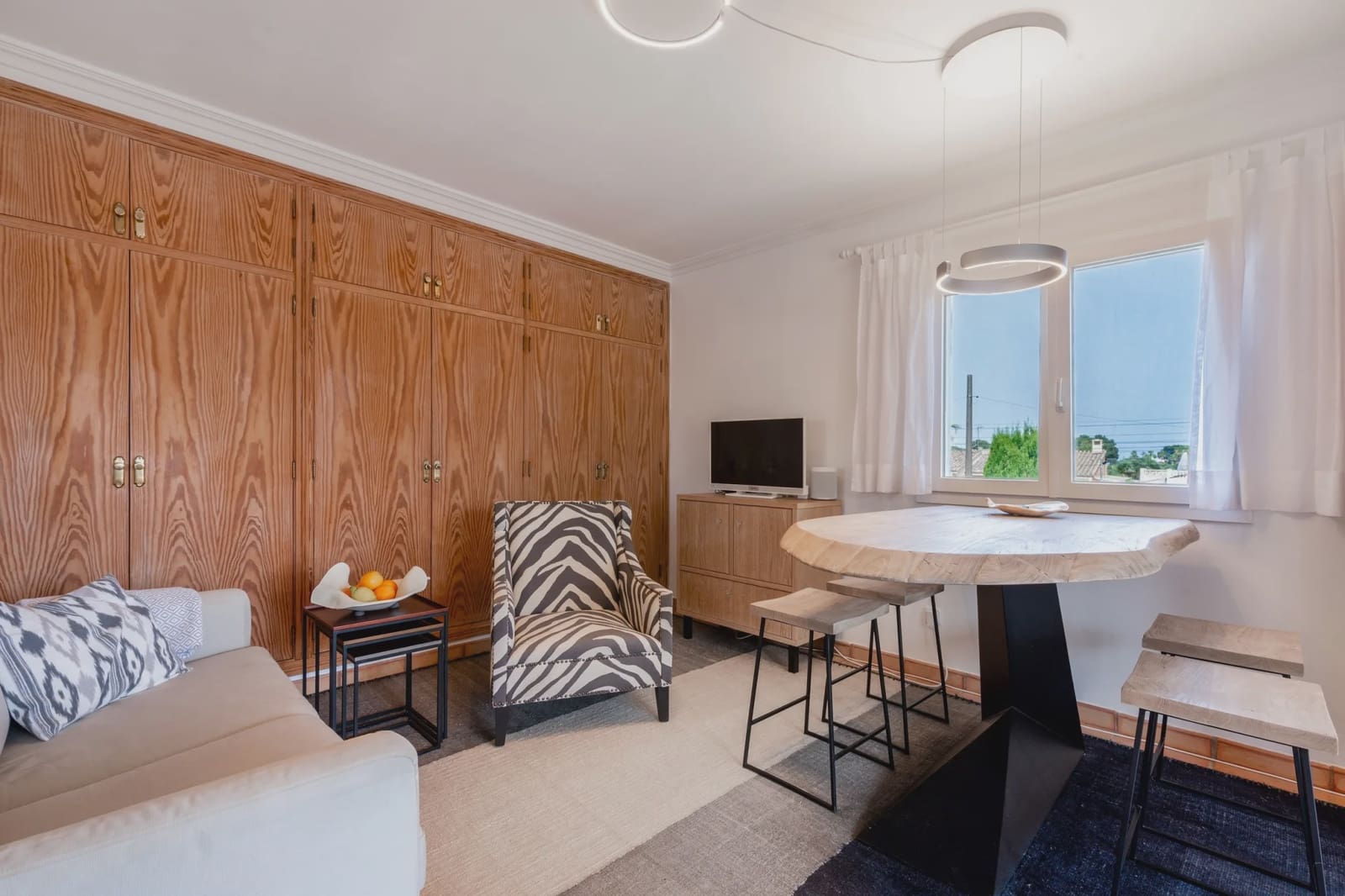 2 makuuhuone Omakotitalo myytävänä paikassa Cala Romantica mukana 
autotalli - 425 000 € (Ref: 9200899)