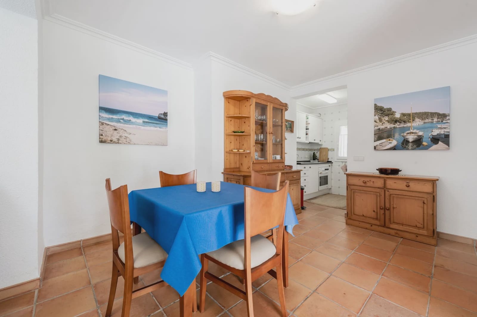 2 makuuhuone Omakotitalo myytävänä paikassa Cala Romantica mukana 
autotalli - 425 000 € (Ref: 9200899)