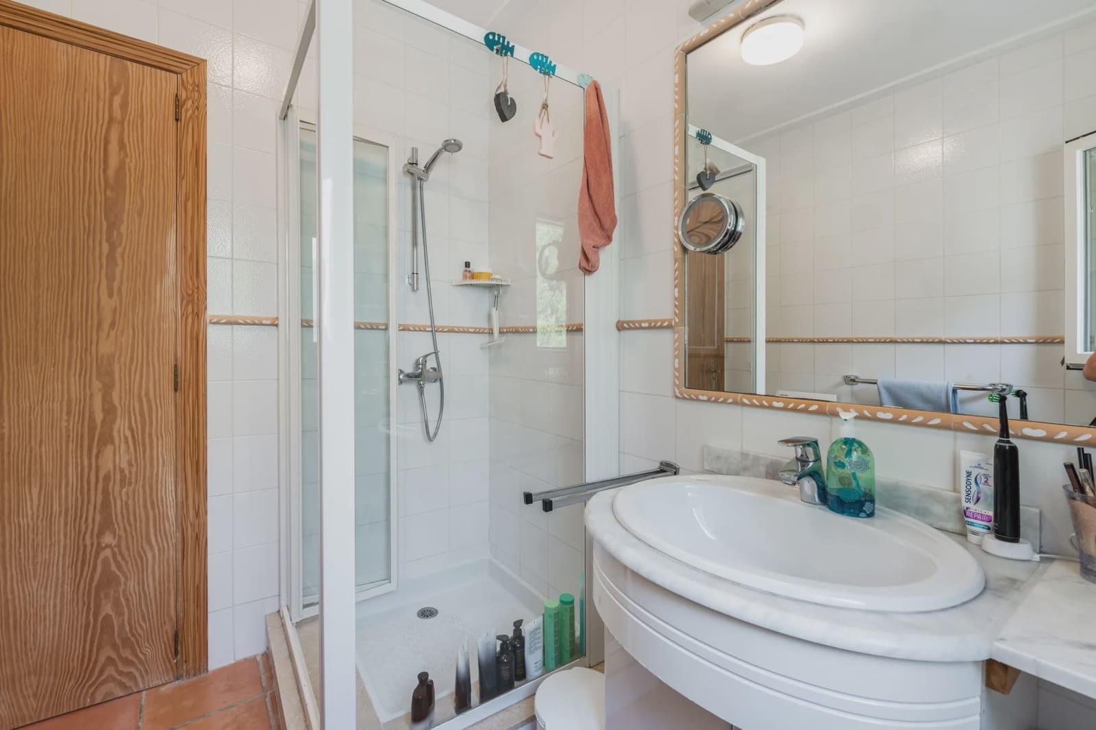 2 makuuhuone Omakotitalo myytävänä paikassa Cala Romantica mukana 
autotalli - 425 000 € (Ref: 9200899)