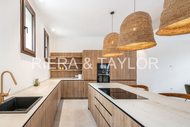 4 soverom Hus til salgs i Vilafranca de Bonany - € 850 000 (Ref: 9240675)