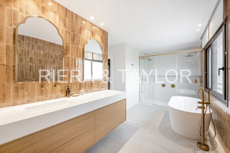 4 soverom Hus til salgs i Vilafranca de Bonany - € 850 000 (Ref: 9240675)