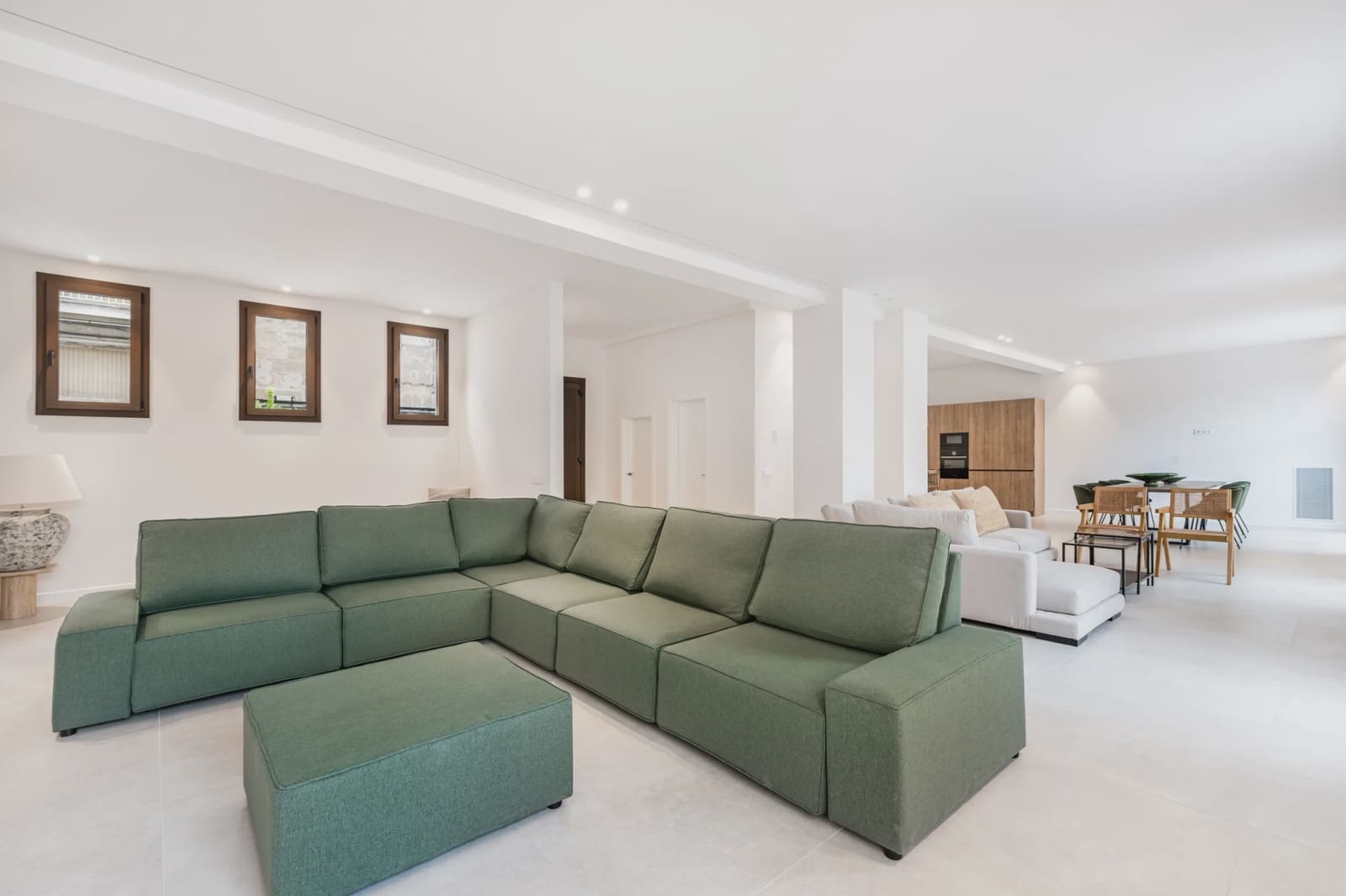 4 bedroom Townhouse for sale in Vilafranca de Bonany - € 850,000 (Ref: 9240675)