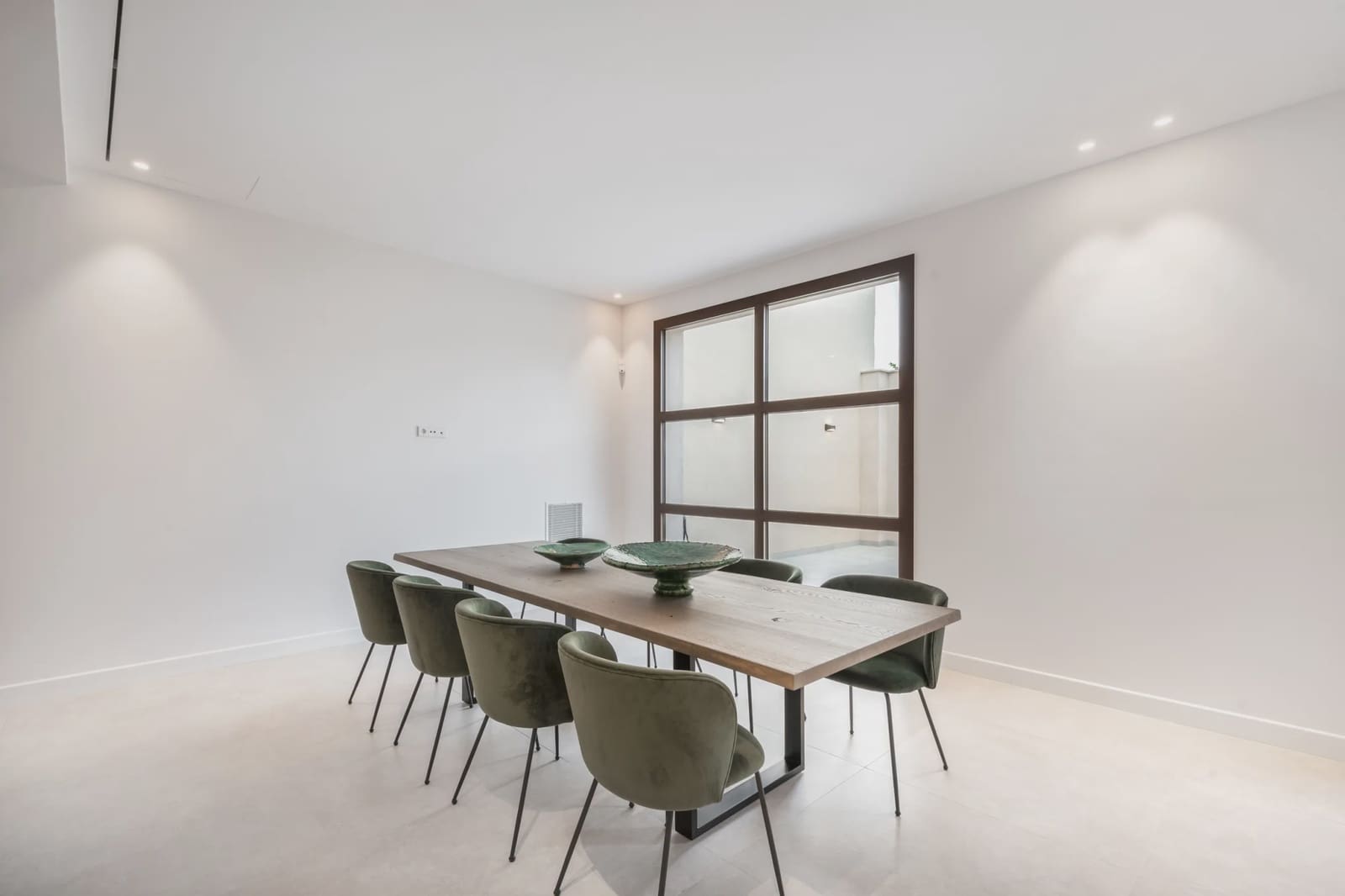 4 bedroom Townhouse for sale in Vilafranca de Bonany - € 850,000 (Ref: 9240675)