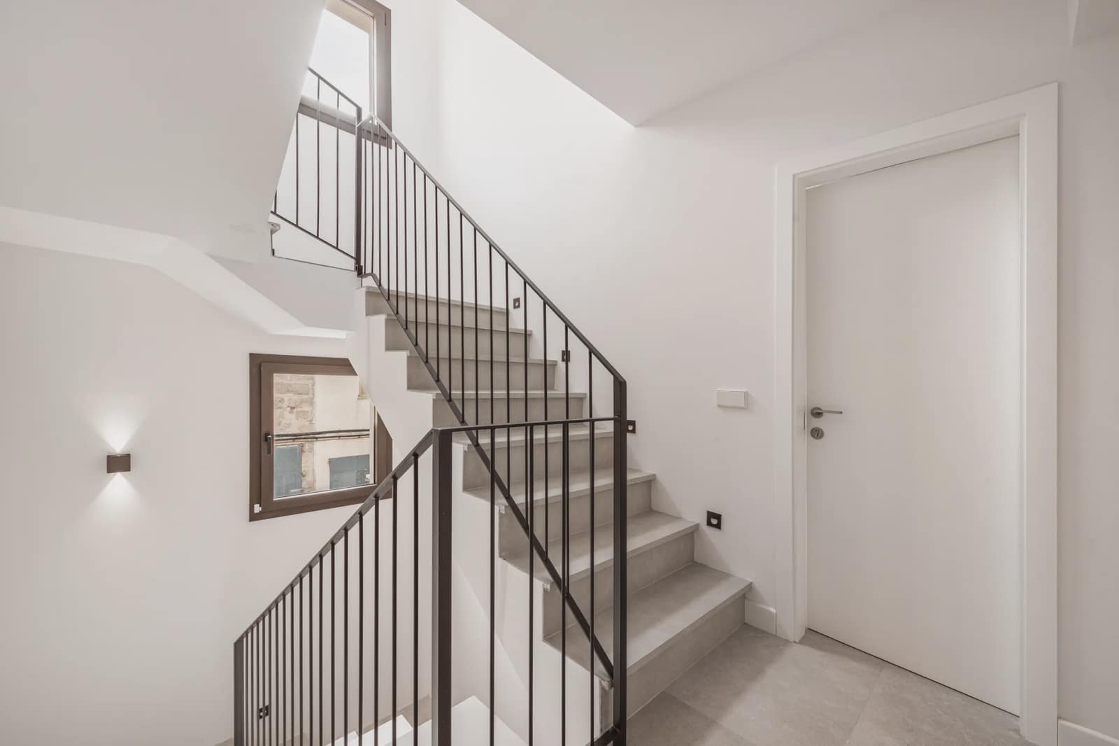 4 bedroom Townhouse for sale in Vilafranca de Bonany - € 850,000 (Ref: 9240675)