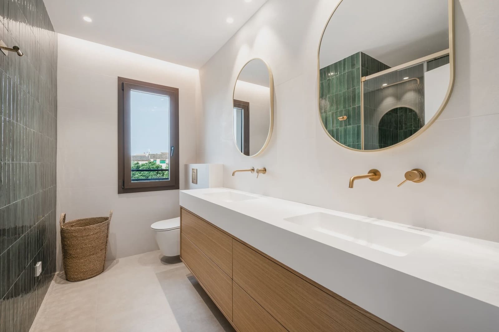 4 bedroom Townhouse for sale in Vilafranca de Bonany - € 850,000 (Ref: 9240675)