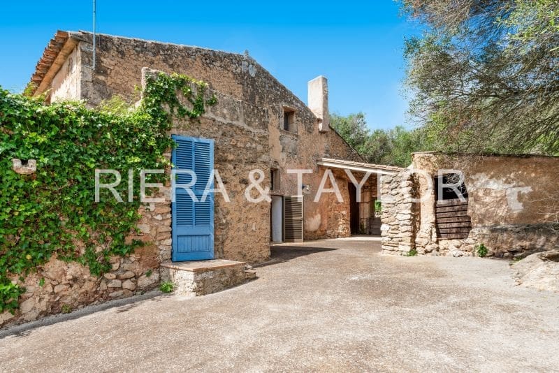 5 soveværelse Finca/Landehus til salg i Sant Llorenc des Cardassar - € 2.500.000 (Ref: 9253915)