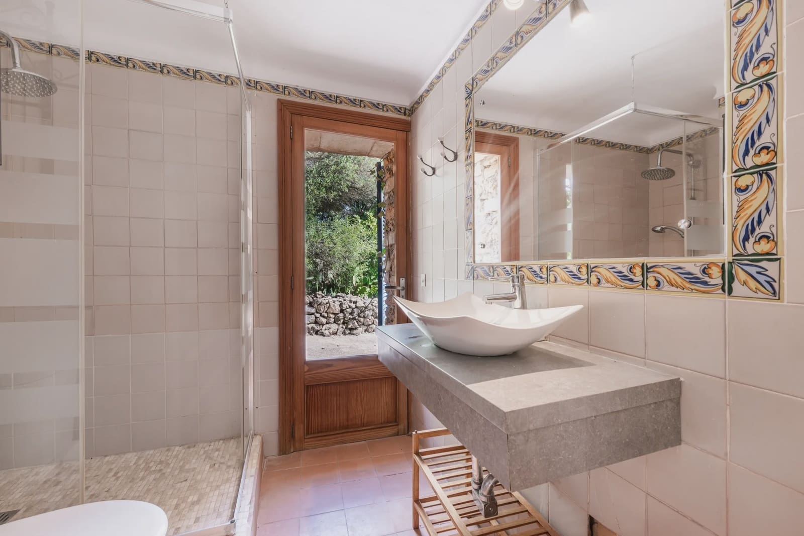 5 bedroom Finca/Country House for sale in Sant Llorenc des Cardassar - € 2,500,000 (Ref: 9253915)